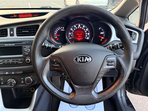 Used Kia Ceed 2013 for sale - 76152892: Photo 28
