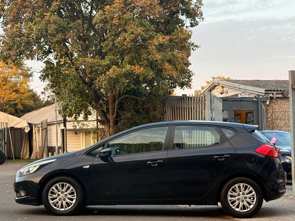 Used Kia Ceed 2013 for sale - 76152892: Photo 9
