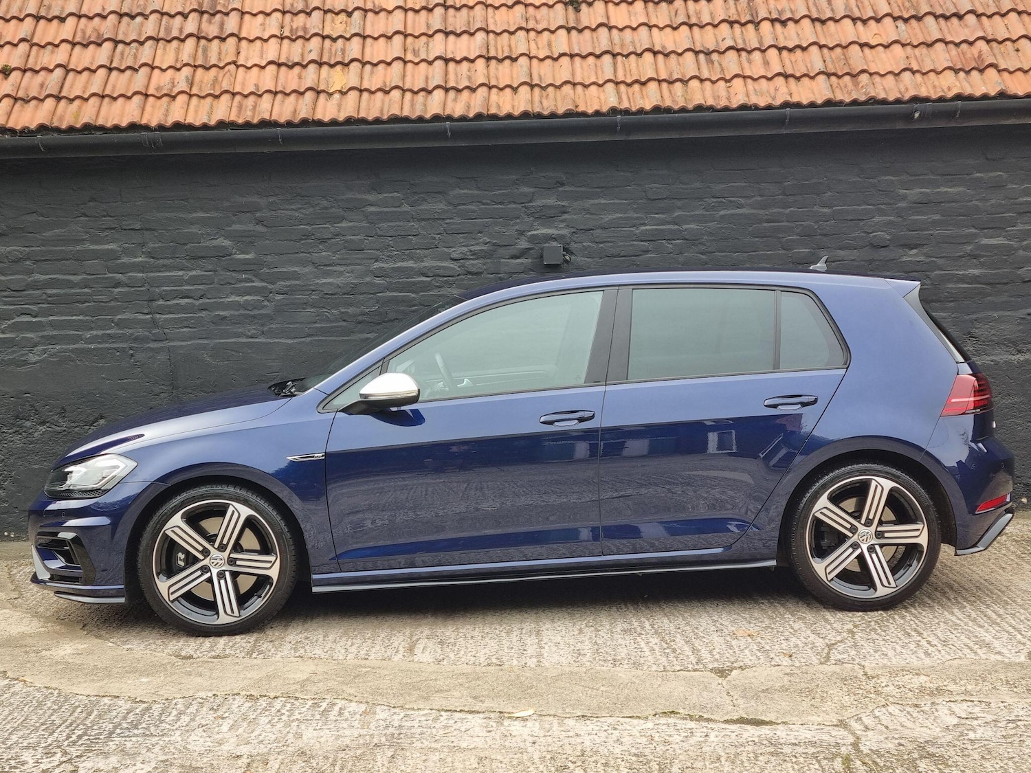 Used Volkswagen Golf 2017 for sale - 76691154: Photo 12