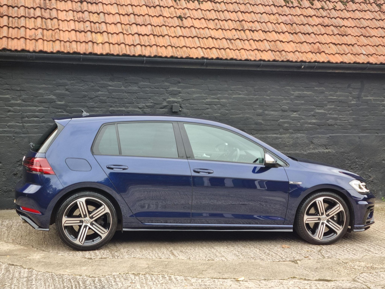 Used Volkswagen Golf 2017 for sale - 76691154: Photo 15