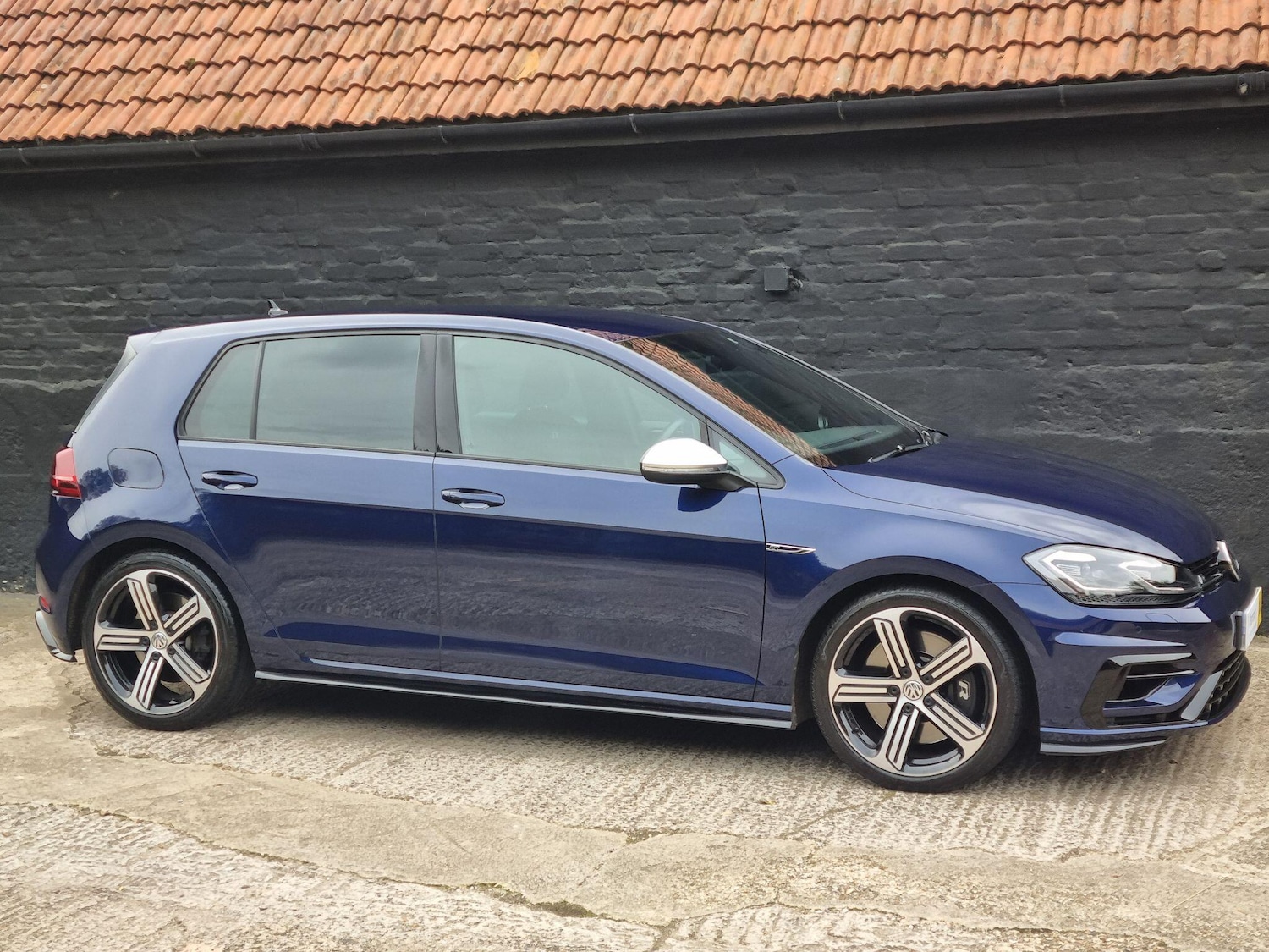 Used Volkswagen Golf 2017 for sale - 76691154: Photo 16