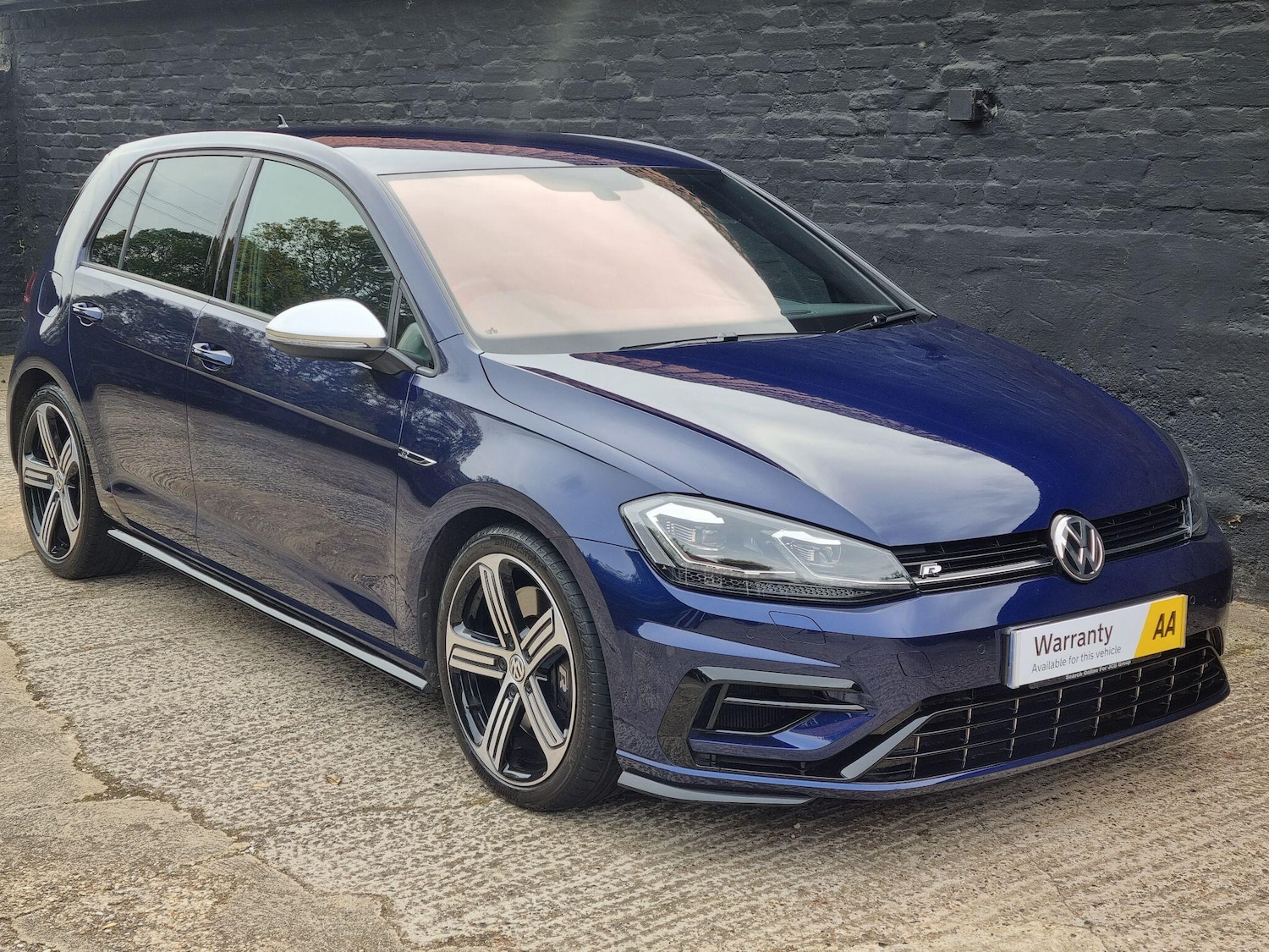 Used Volkswagen Golf 2017 for sale - 76691154: Photo 17