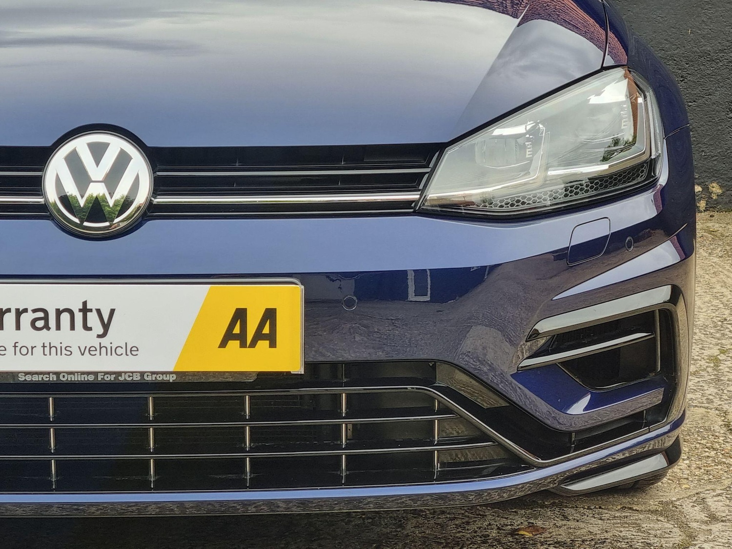 Used Volkswagen Golf 2017 for sale - 76691154: Photo 2