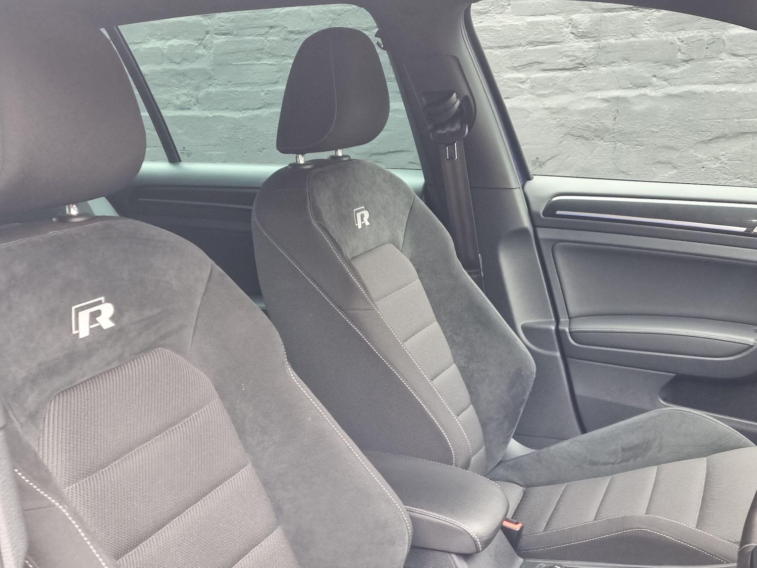 Used Volkswagen Golf 2017 for sale - 76691154: Photo 27