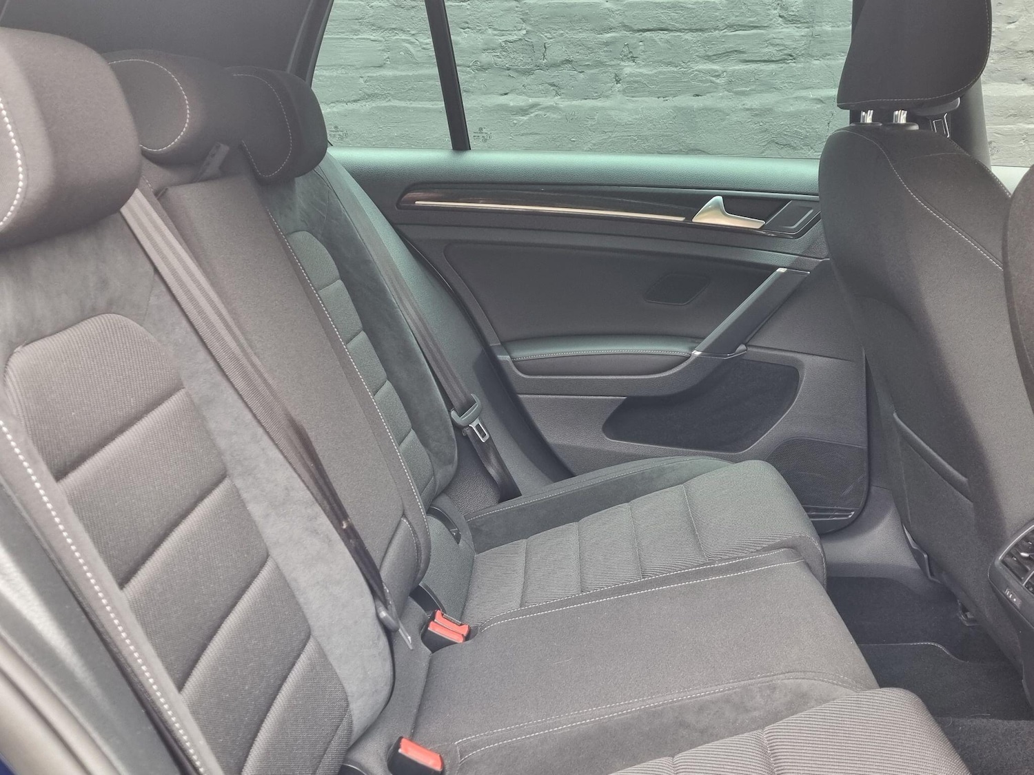 Used Volkswagen Golf 2017 for sale - 76691154: Photo 29