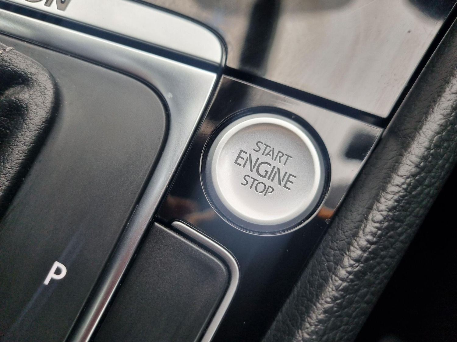 Used Volkswagen Golf 2017 for sale - 76691154: Photo 31