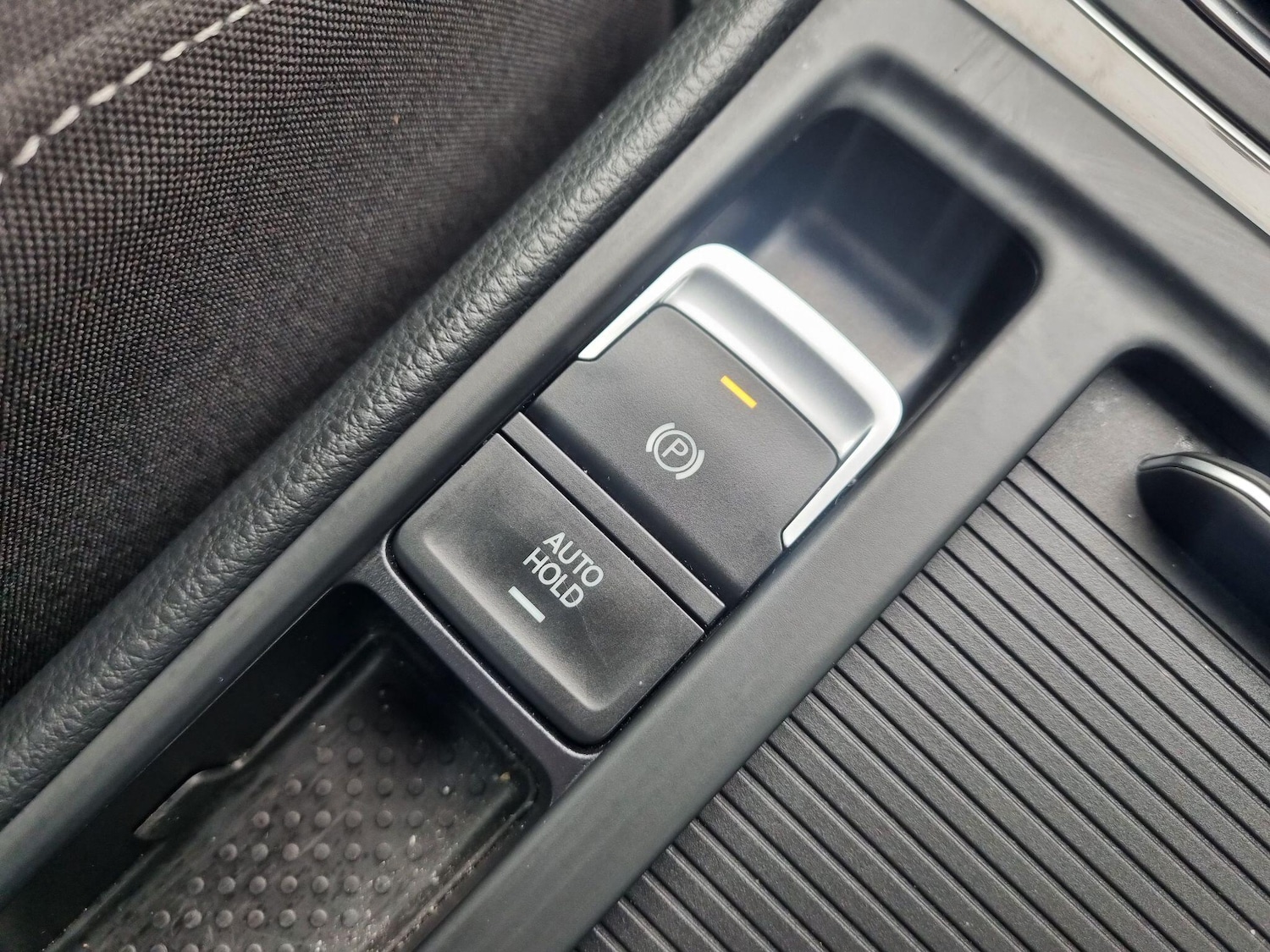 Used Volkswagen Golf 2017 for sale - 76691154: Photo 34