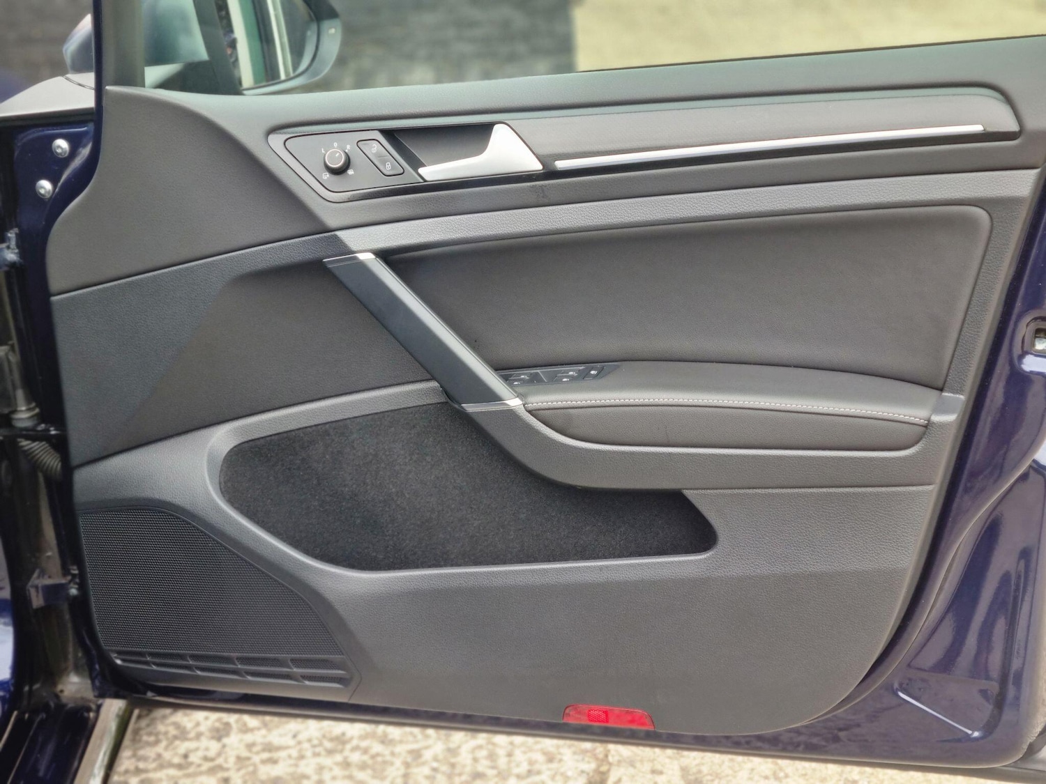 Used Volkswagen Golf 2017 for sale - 76691154: Photo 37