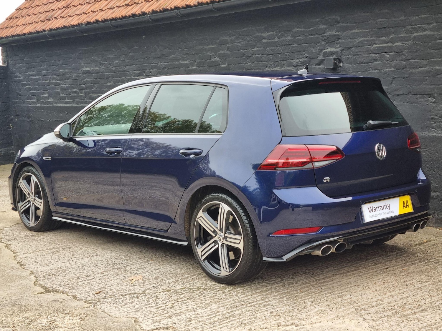 Used Volkswagen Golf 2017 for sale - 76691154: Photo 4