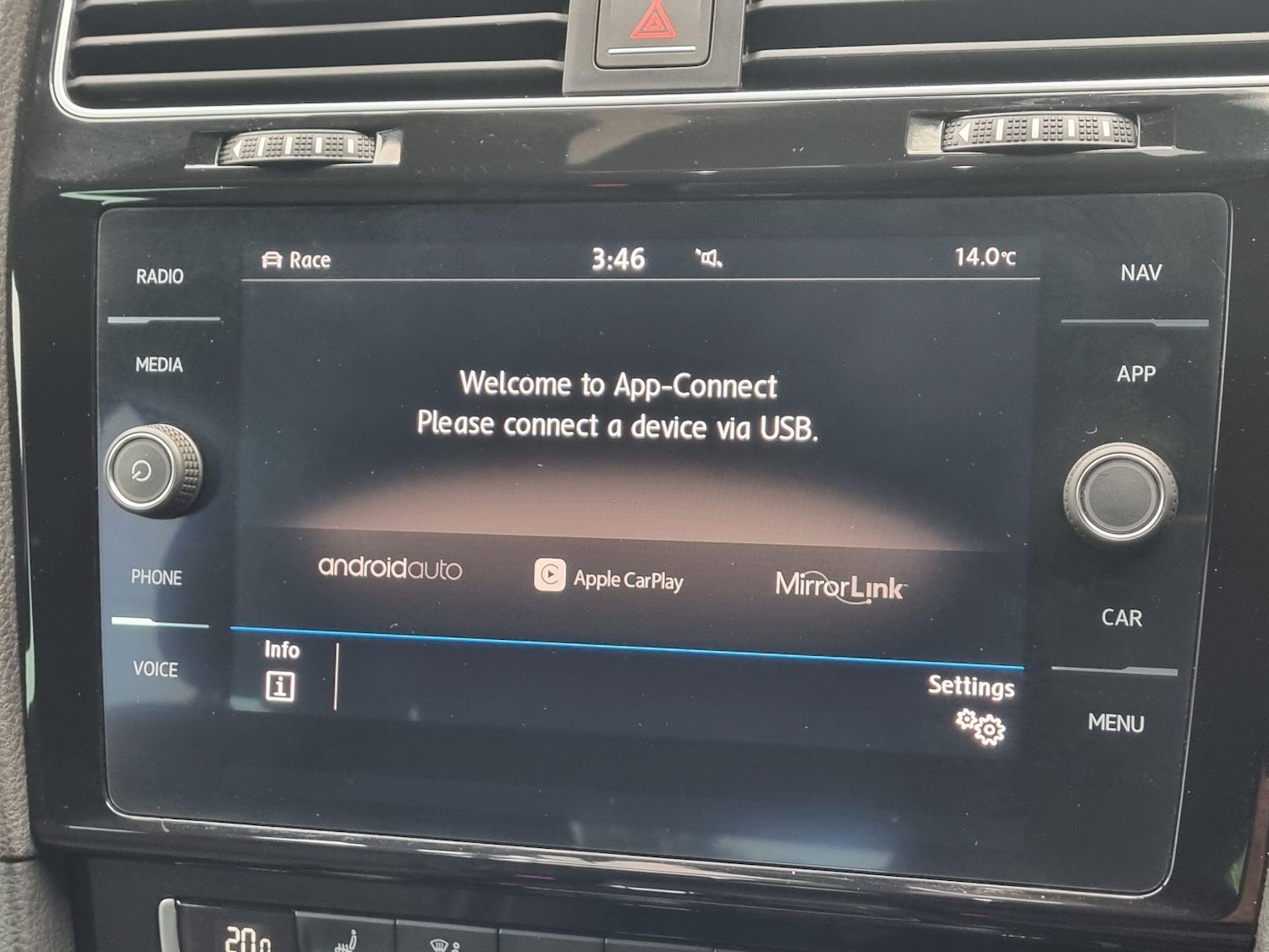 Used Volkswagen Golf 2017 for sale - 76691154: Photo 43