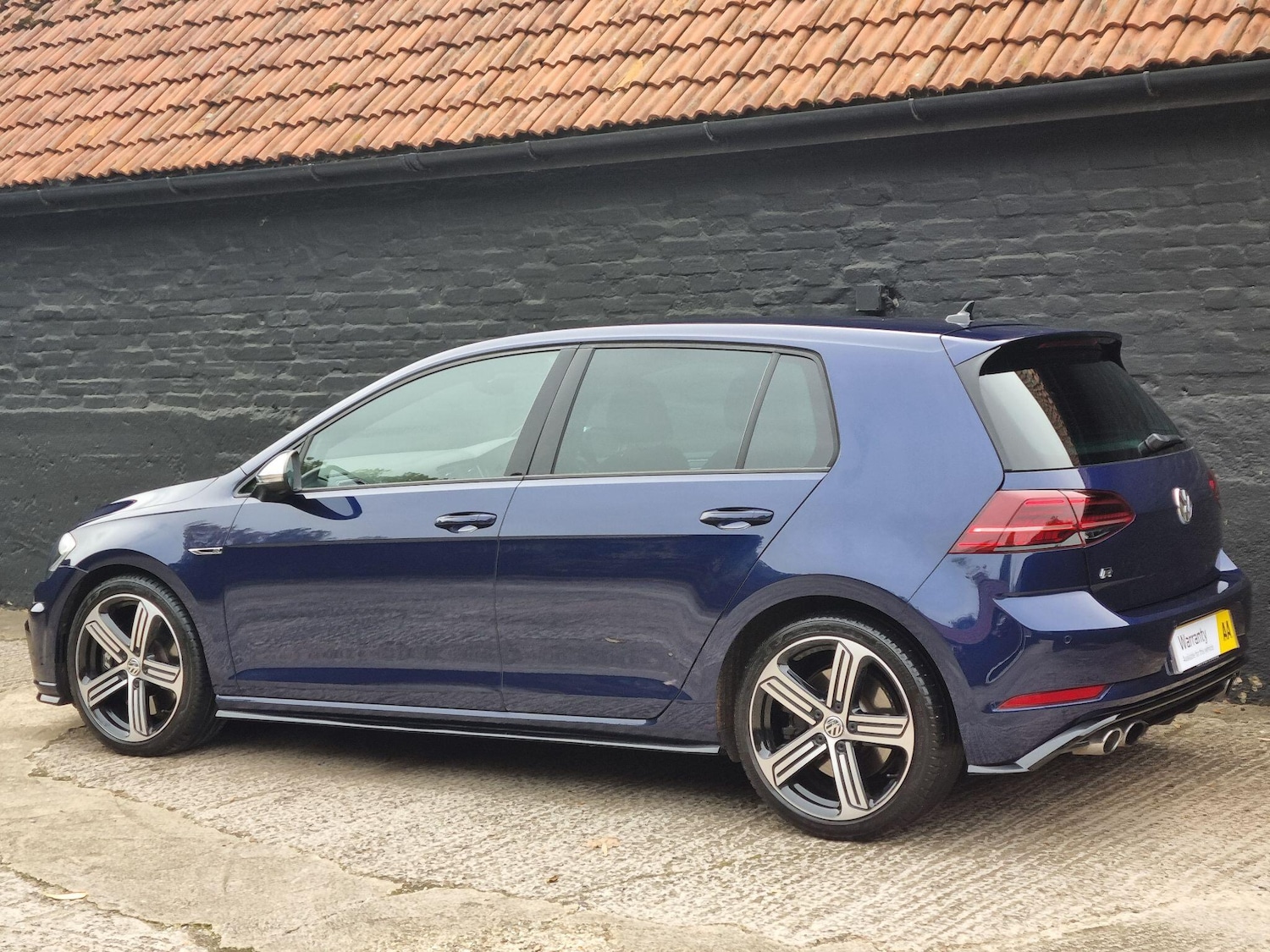 Used Volkswagen Golf 2017 for sale - 76691154: Photo 9