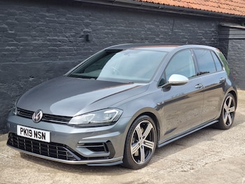 Used Volkswagen Golf 2019 for sale - 75949087: Photo