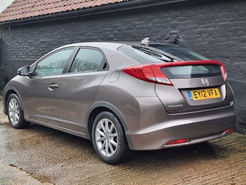 Used Honda Civic 2012 for sale - 77315420: Photo