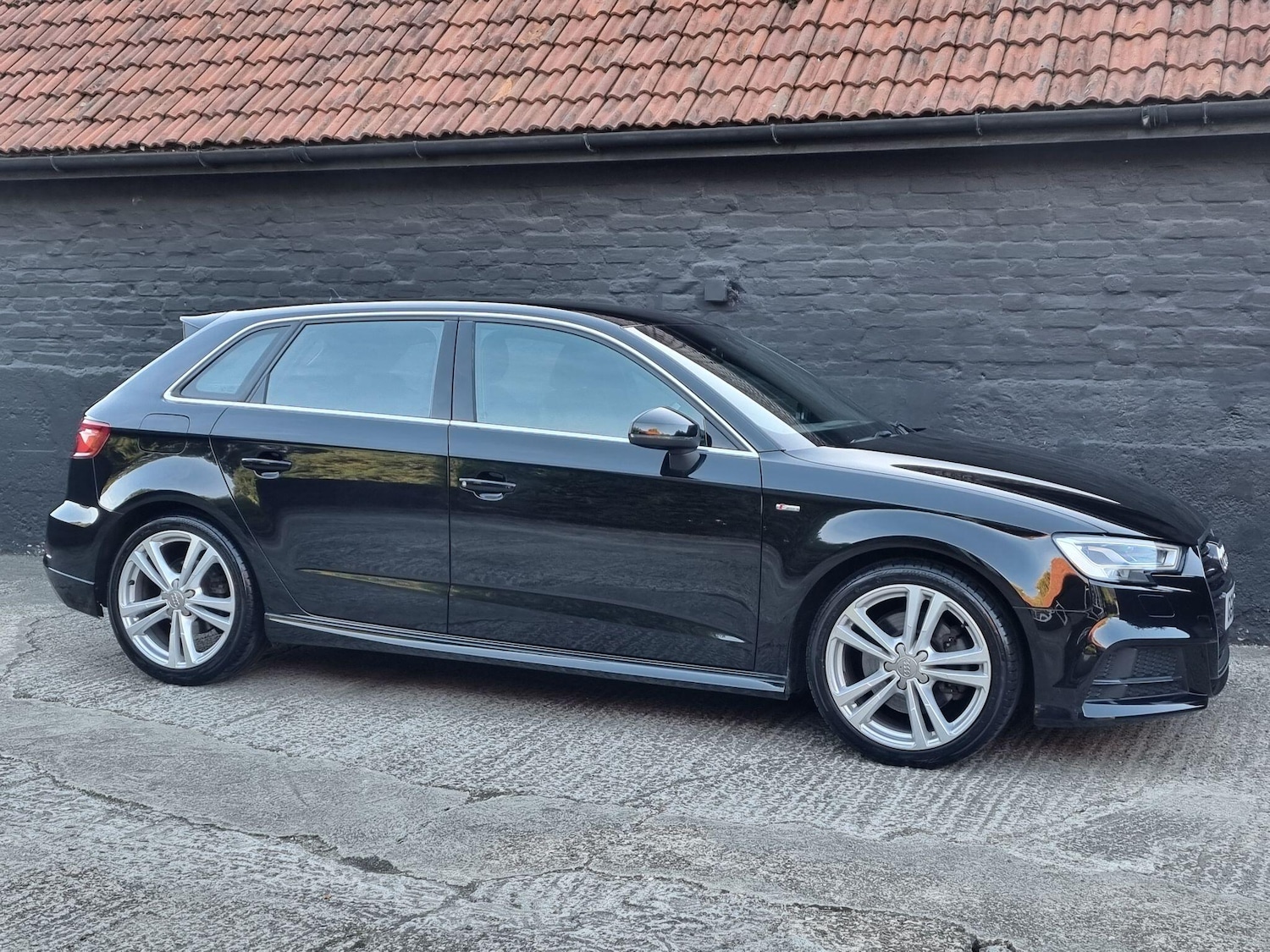 Used Audi A3 2018 for sale - 76072474: Photo 12