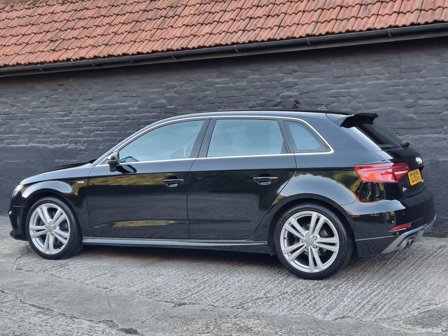 Used Audi A3 2018 for sale - 76072474: Photo 6