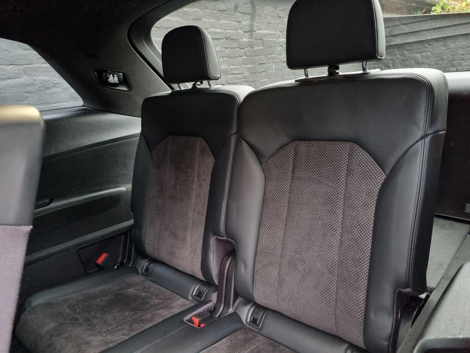 Used Audi Q7 2015 for sale - 76952699: Photo 23