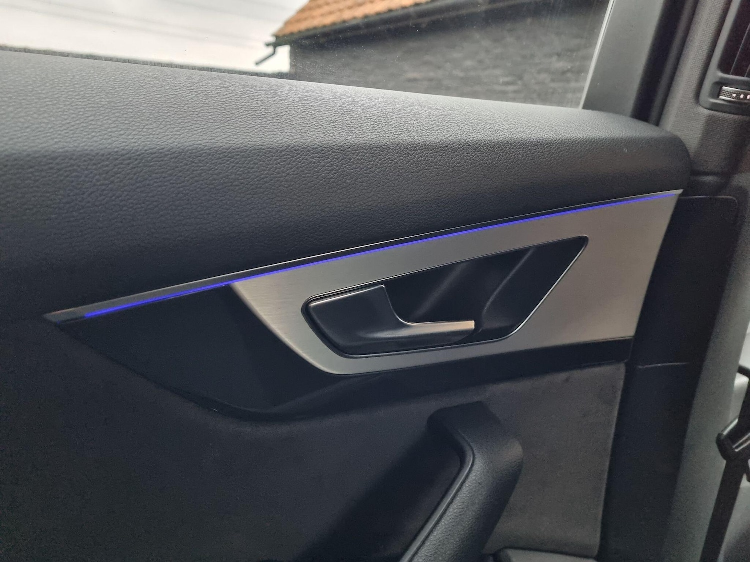 Used Audi Q7 2015 for sale - 76952699: Photo 35