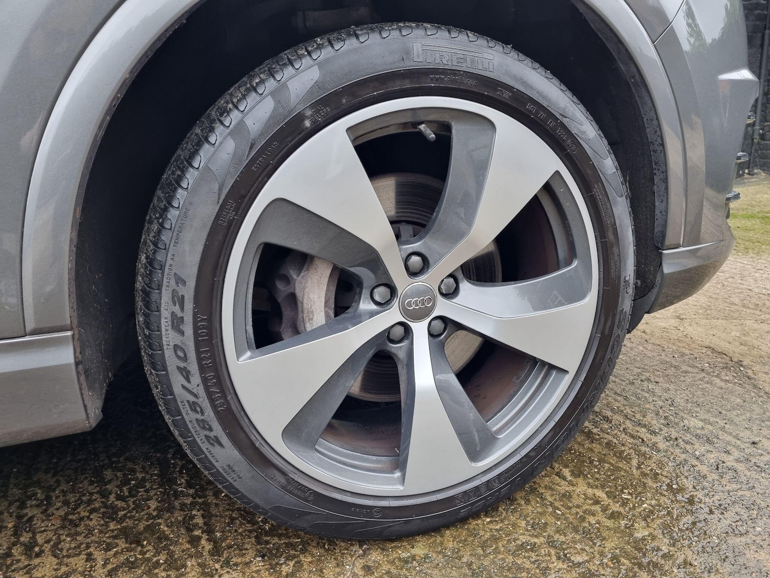 Used Audi Q7 2015 for sale - 76952699: Photo 41