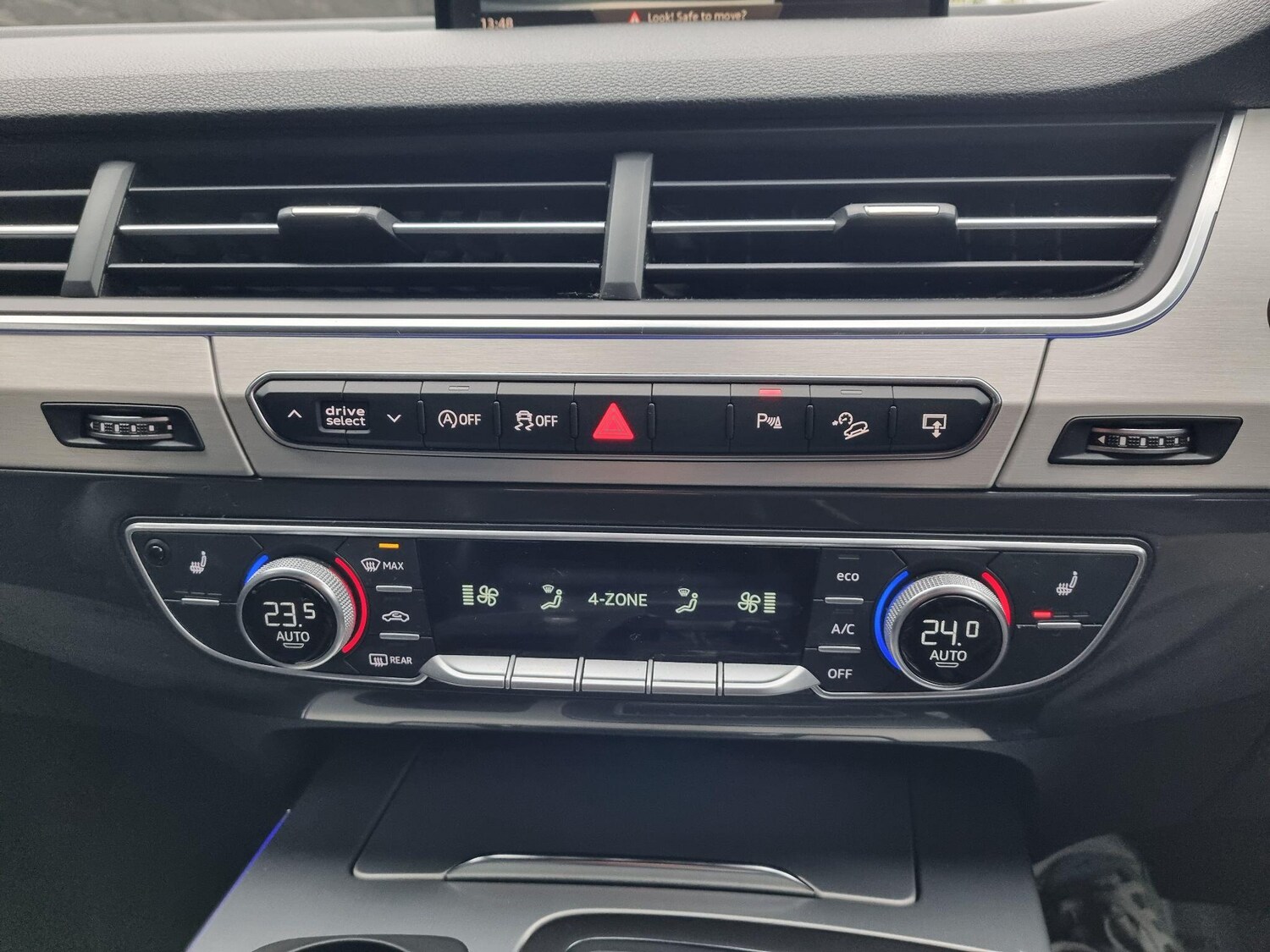 Used Audi Q7 2015 for sale - 76952699: Photo 45