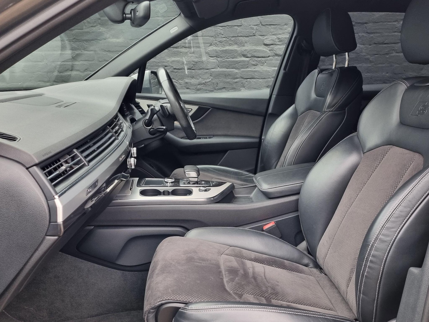 Used Audi Q7 2015 for sale - 76952699: Photo 54