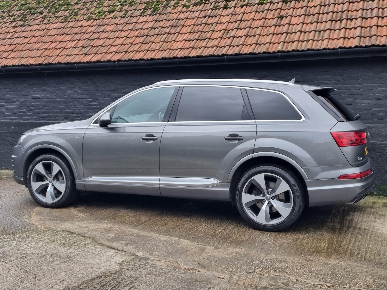 Used Audi Q7 2015 for sale - 76952699: Photo 9