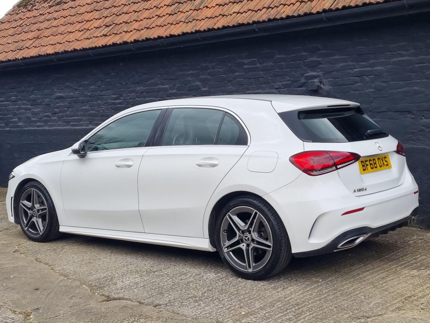 Used Mercedes-Benz A-Class 2018 for sale - 78072073: Photo 8