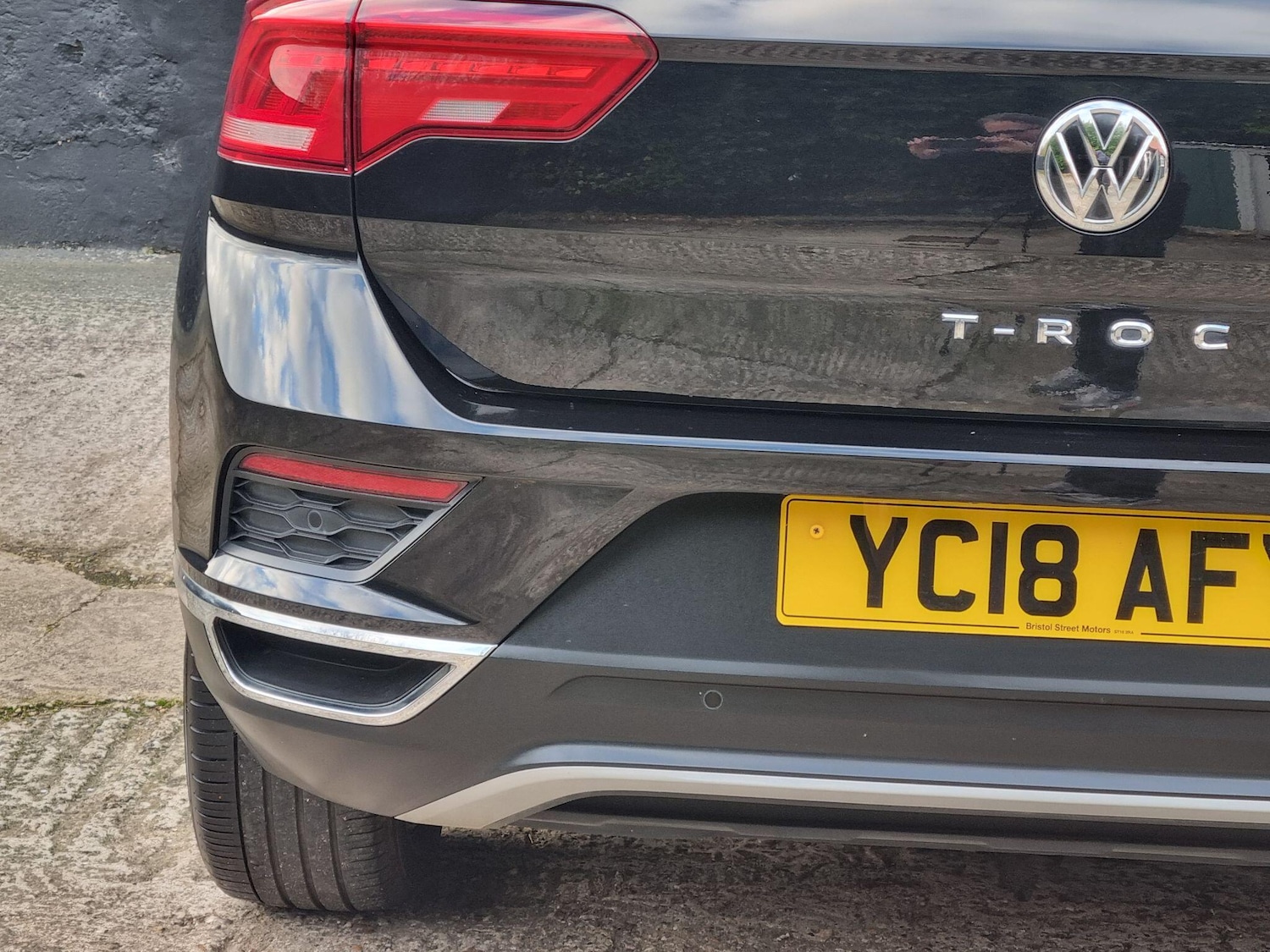 Used Volkswagen T-Roc 2018 for sale - 76691155: Photo 12