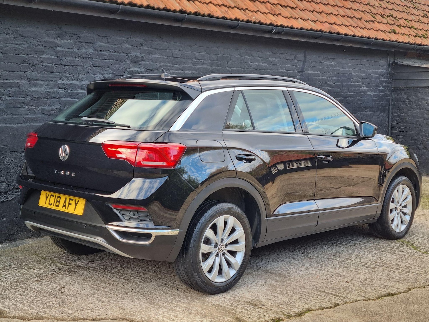 Used Volkswagen T-Roc 2018 for sale - 76691155: Photo 17
