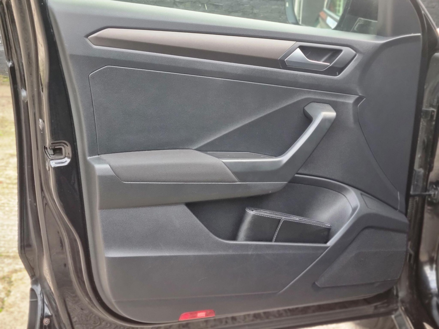 Used Volkswagen T-Roc 2018 for sale - 76691155: Photo 28