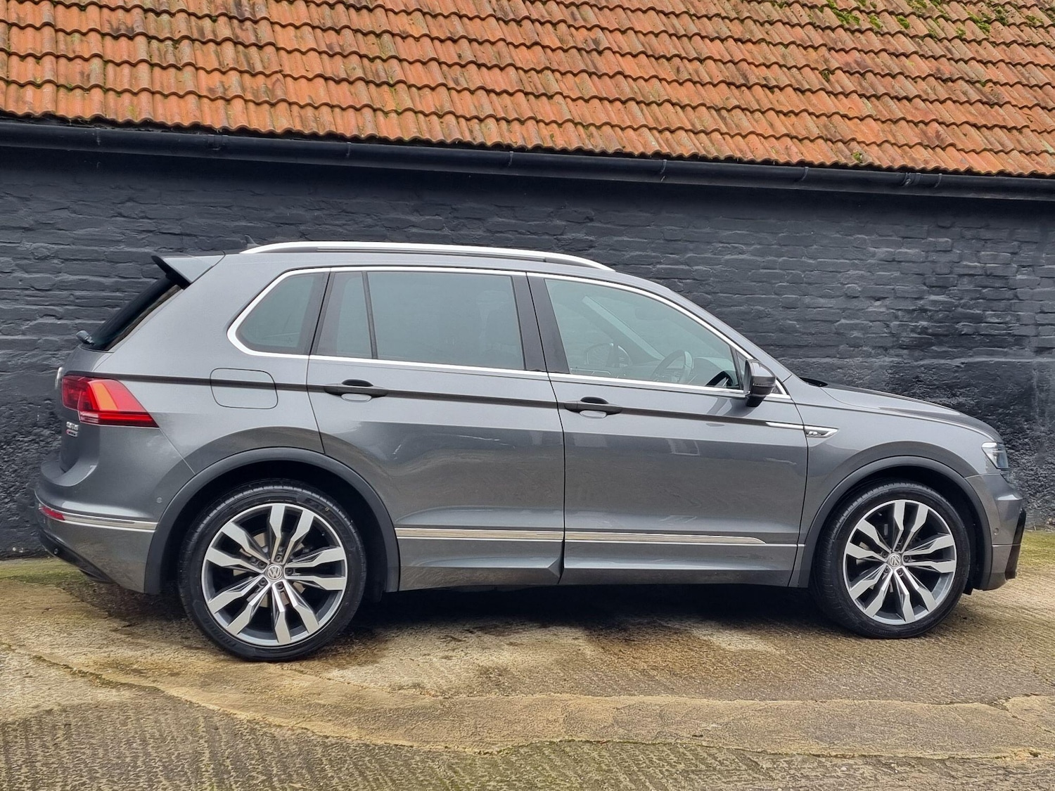 Used Volkswagen Tiguan 2017 for sale - 77143381: Photo 16