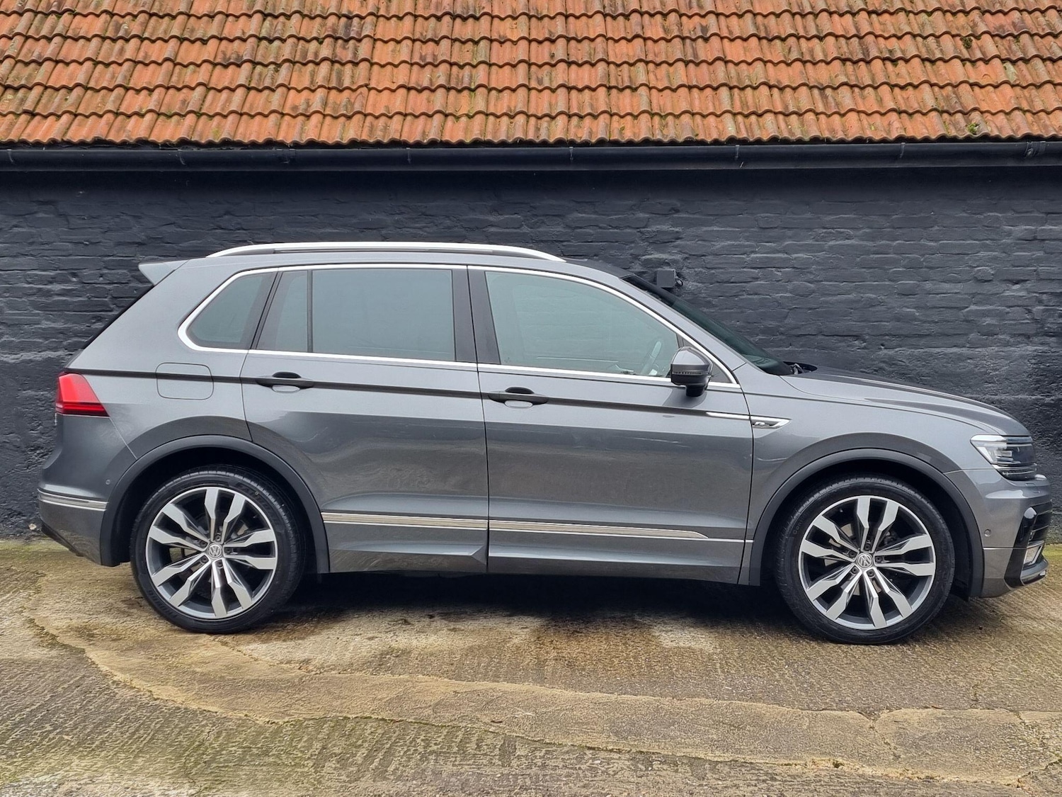 Used Volkswagen Tiguan 2017 for sale - 77143381: Photo 17
