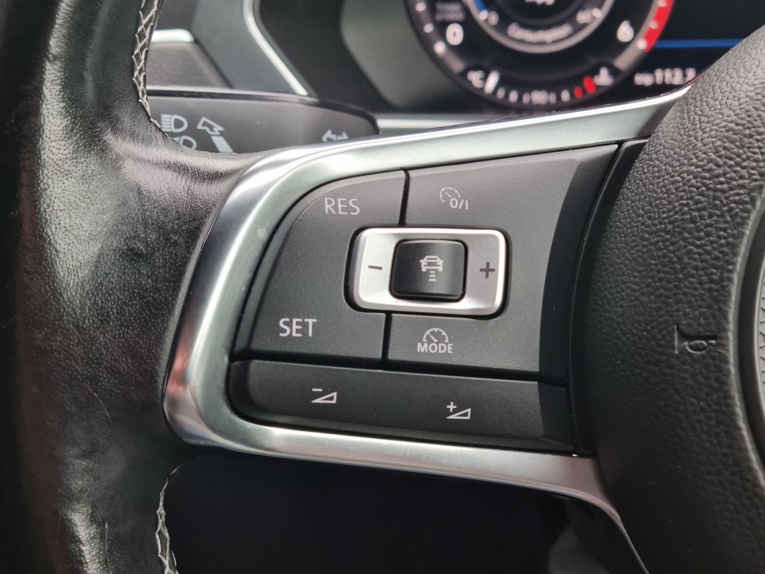 Used Volkswagen Tiguan 2017 for sale - 77143381: Photo 32