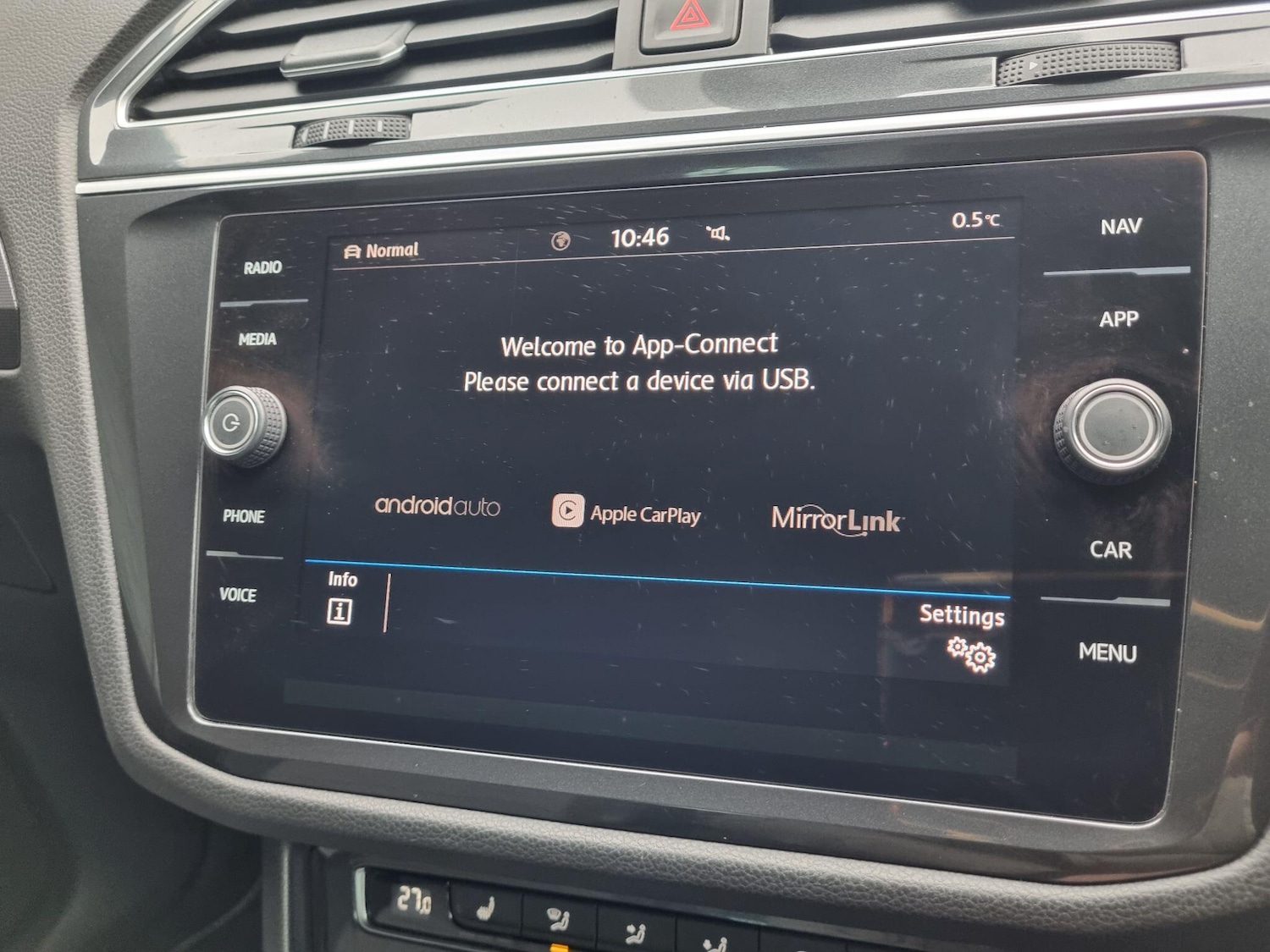 Used Volkswagen Tiguan 2017 for sale - 77143381: Photo 43