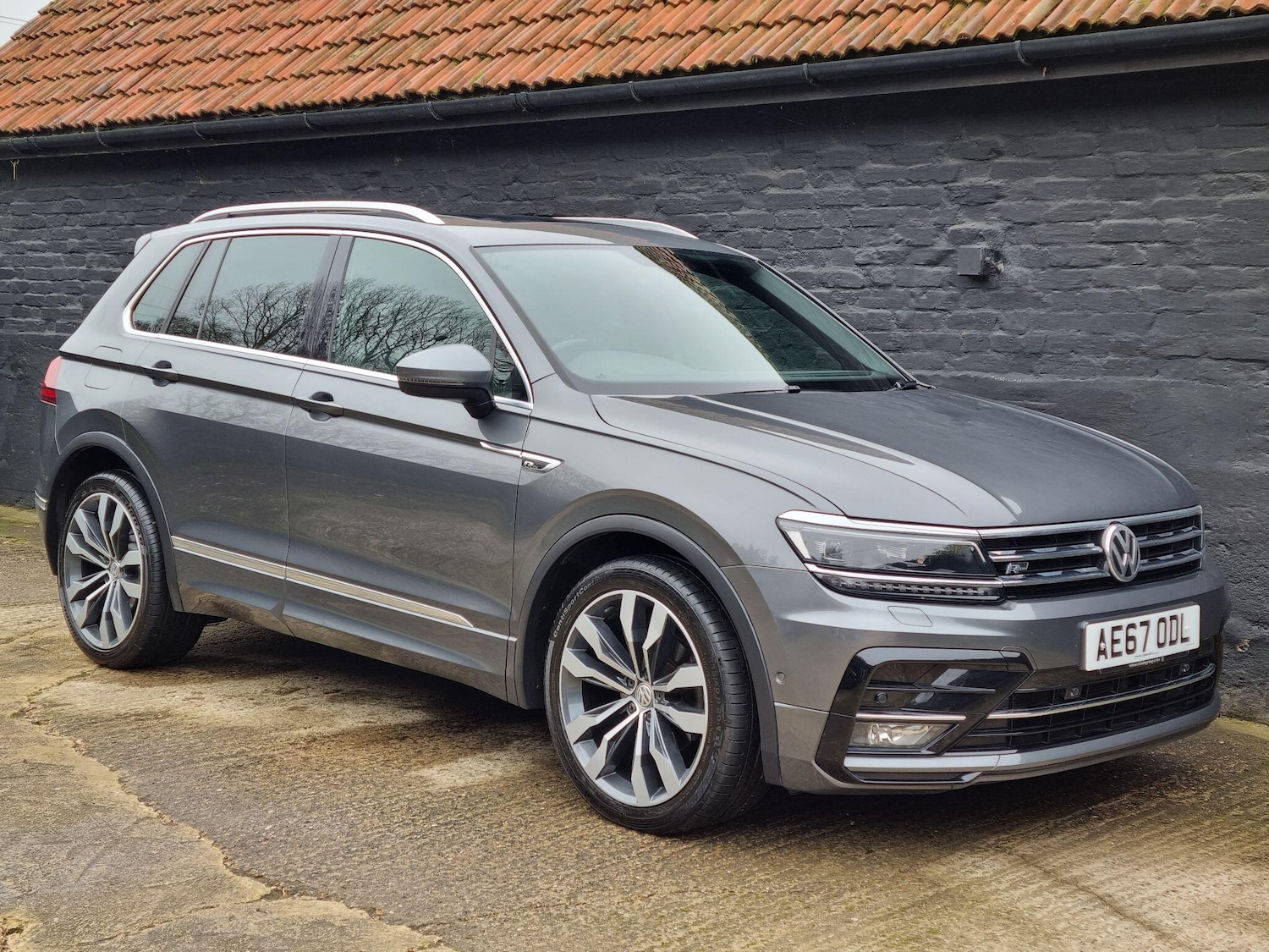Used Volkswagen Tiguan 2017 for sale - 77143381: Photo 5