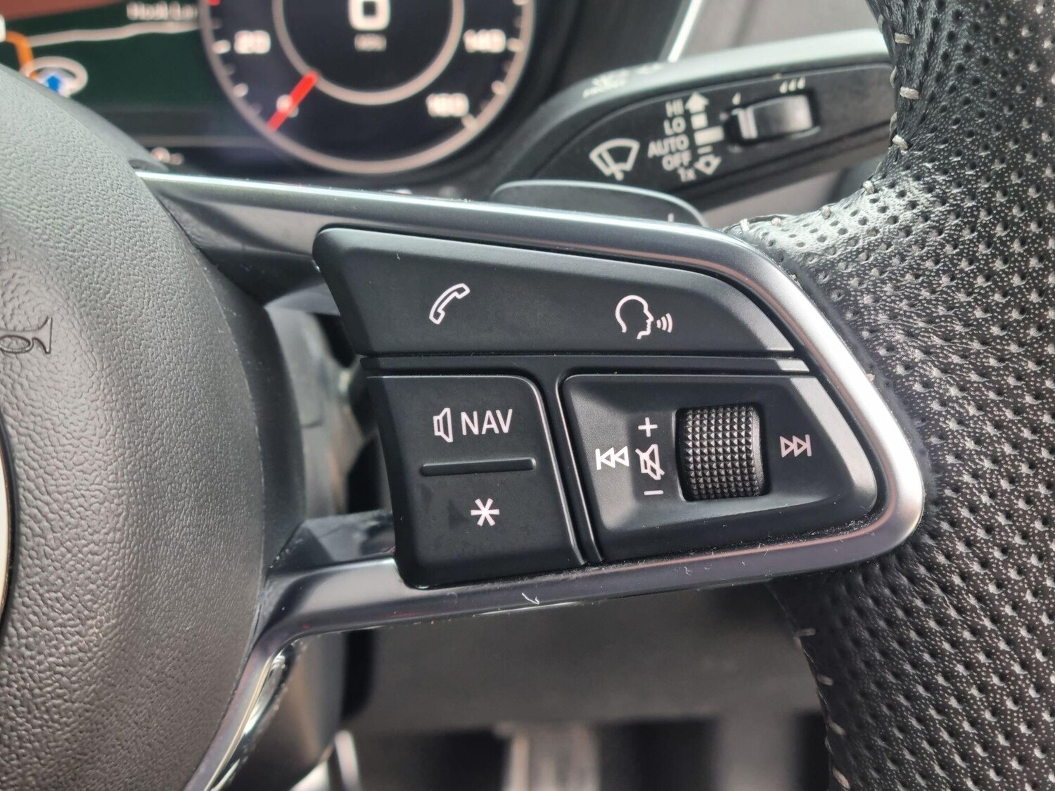 Used Audi TT for sale - 77823749: Photo 30