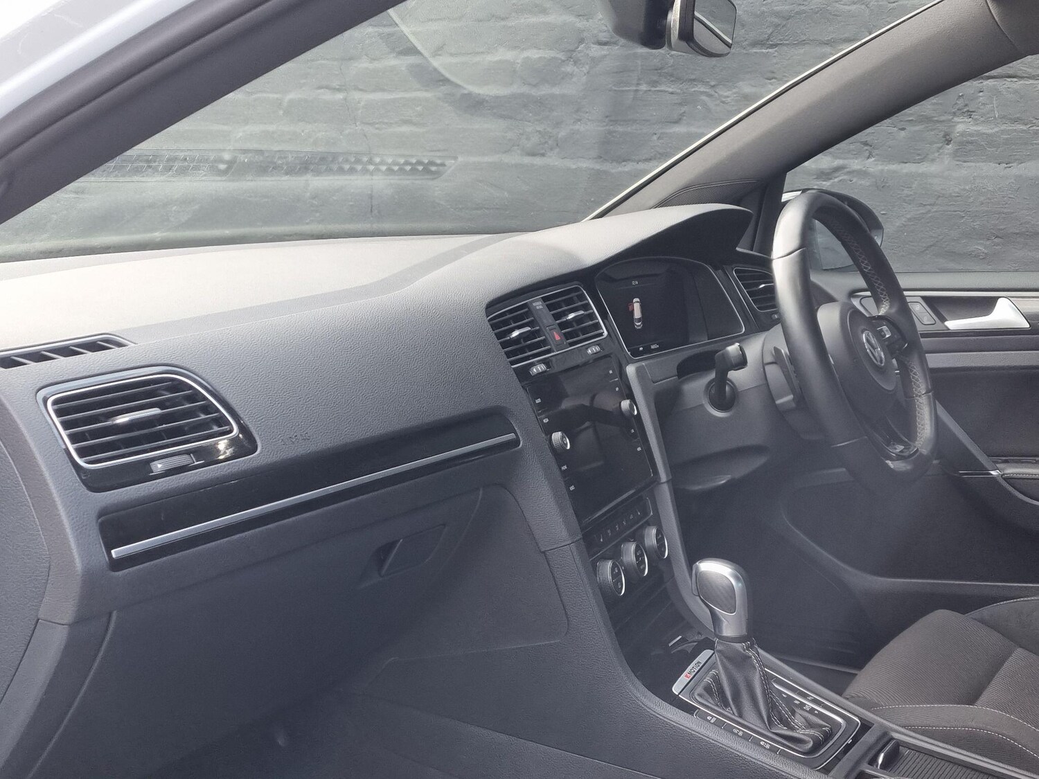 Used Volkswagen Golf for sale - 77242332: Photo 20