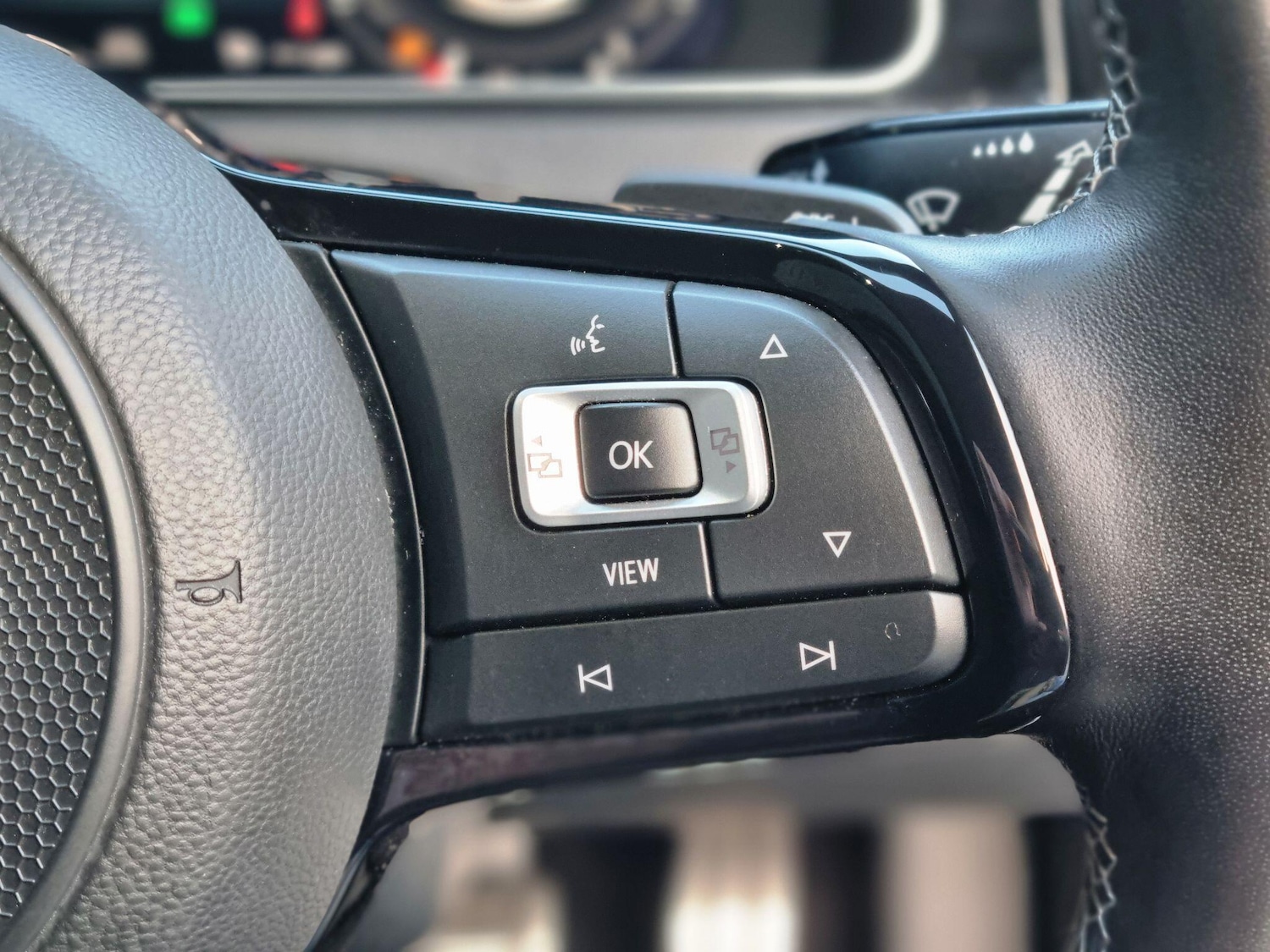 Used Volkswagen Golf for sale - 77242332: Photo 32