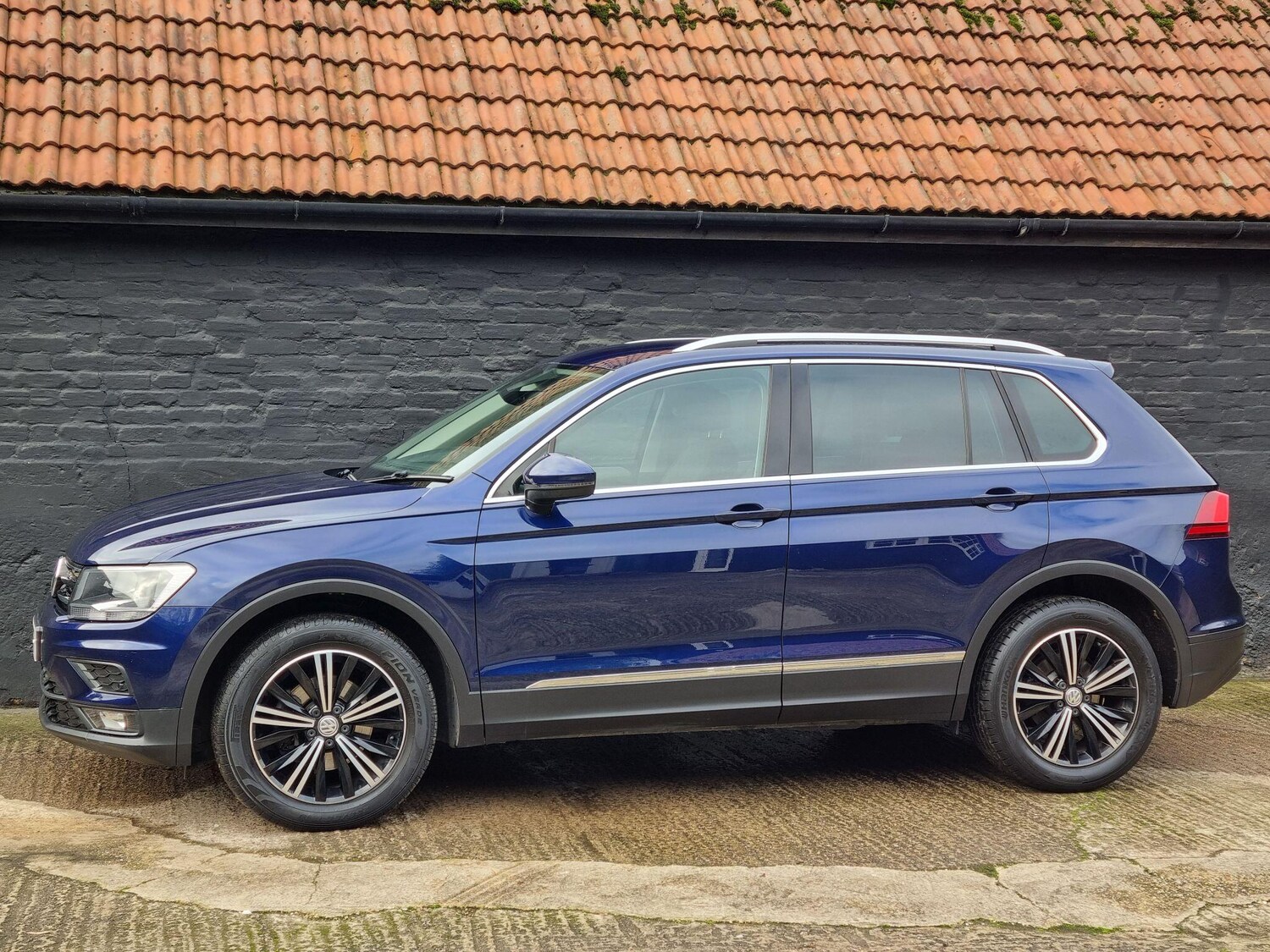 Used Volkswagen Tiguan 2017 for sale - 76597146: Photo 10