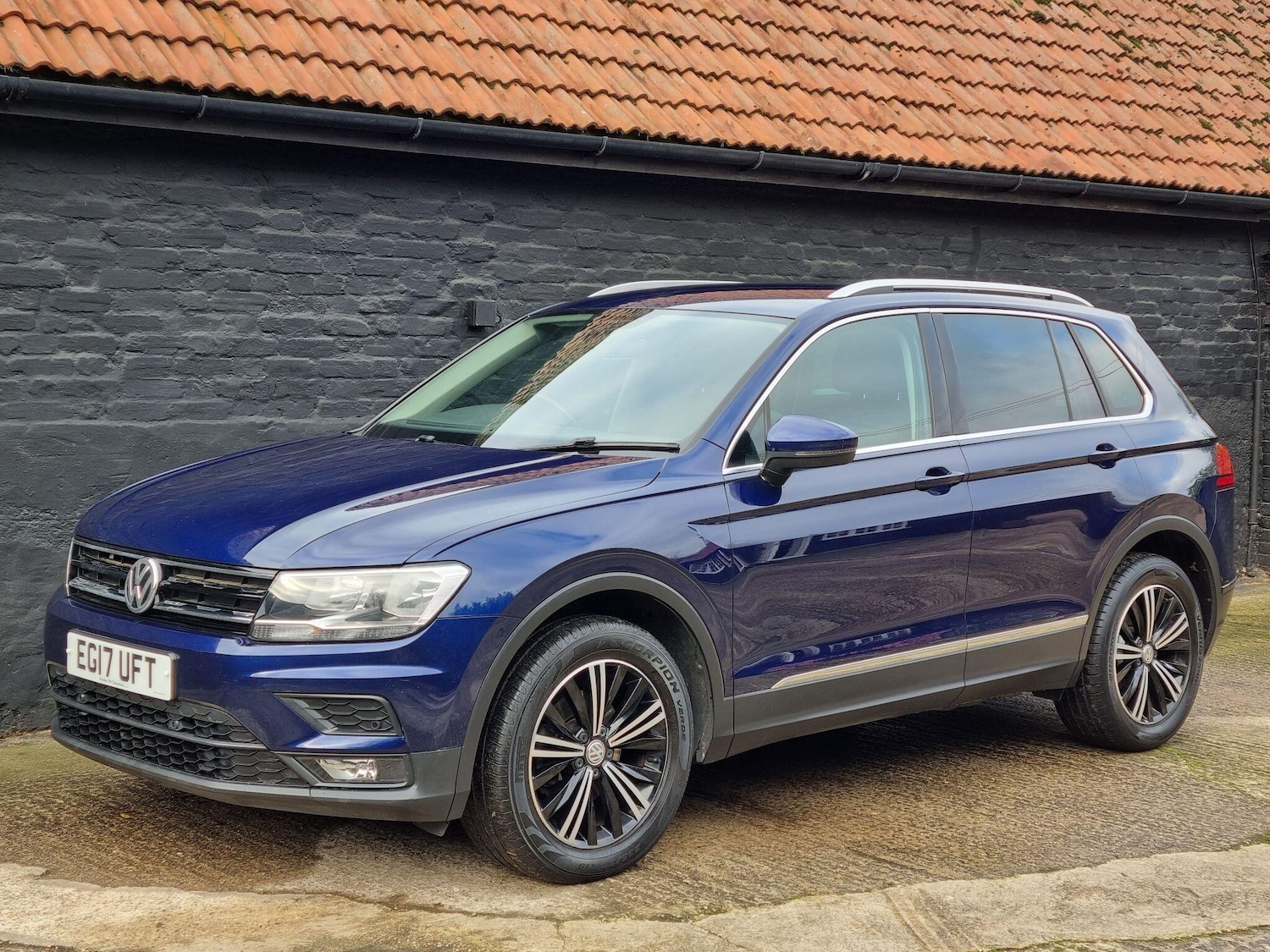 Used Volkswagen Tiguan 2017 for sale - 76597146: Photo 3