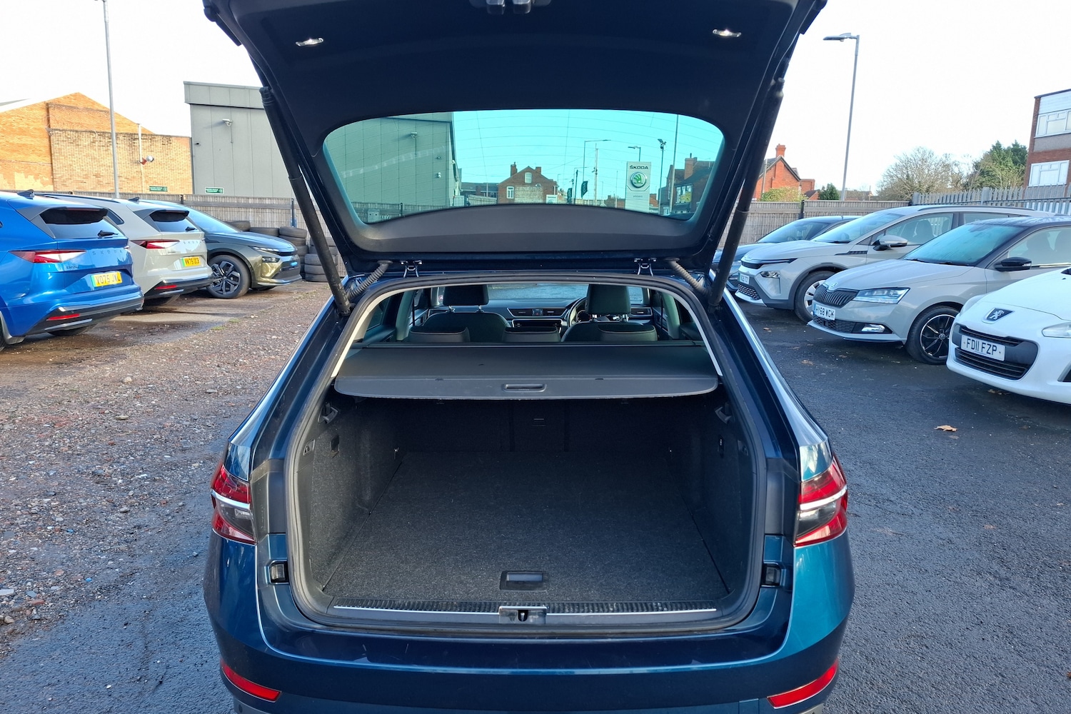 Used Skoda Superb 2022 for sale - 76777136: Photo 10