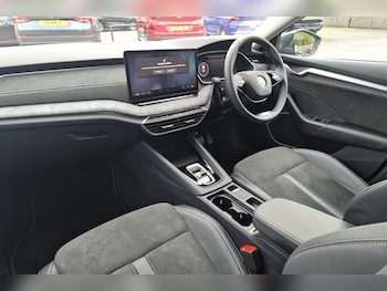 Used Skoda Octavia 2024 for sale - 76677677: Photo