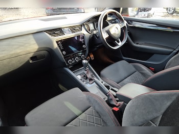 Used Skoda Octavia 2019 for sale - 76673480: Photo