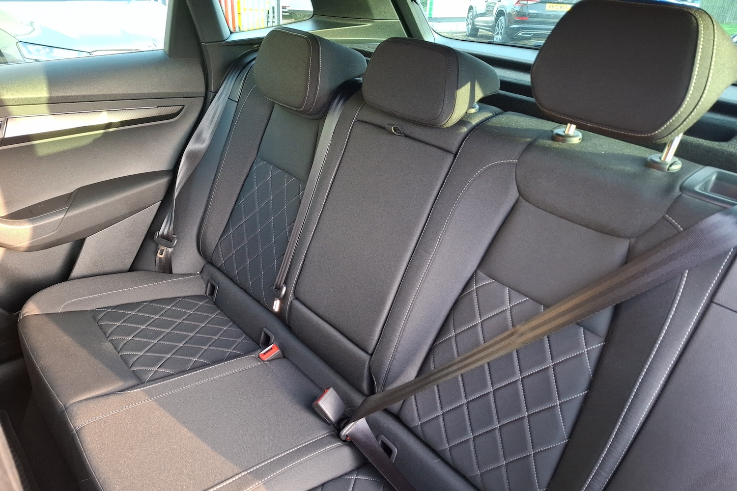 Used Skoda Karoq 2024 for sale - 76677029: Photo 8