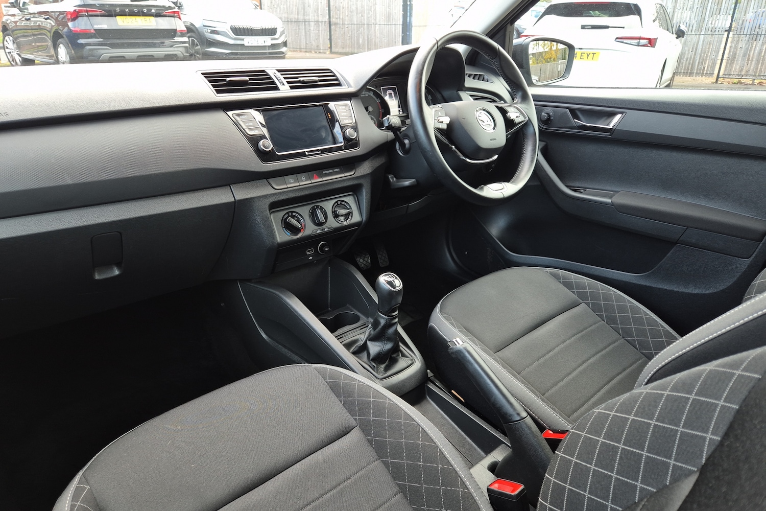 Used Skoda Fabia 2021 for sale - 76458680: Photo 2