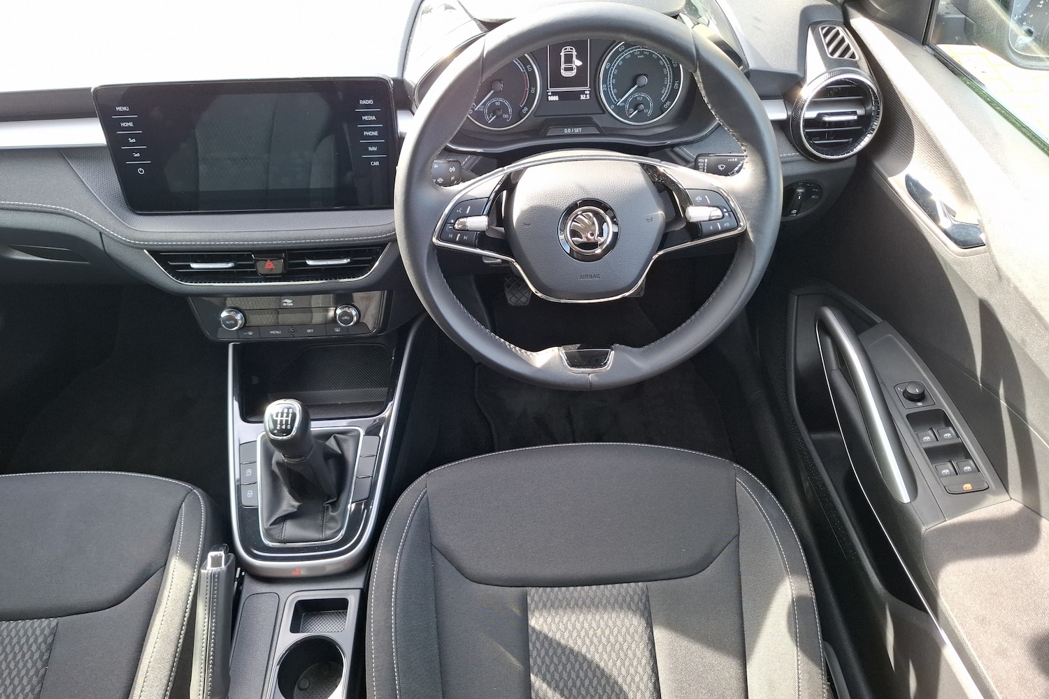 Used Skoda Fabia 2023 for sale - 78027418: Photo 2