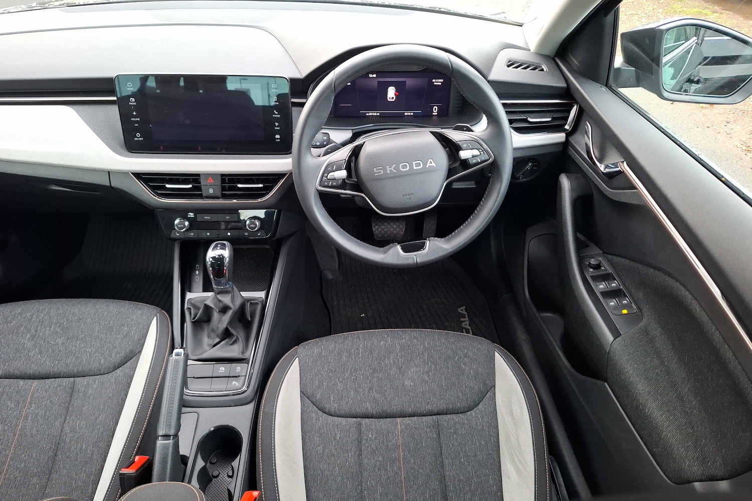 Used Skoda Scala 2025 for sale - 77372736: Photo 2