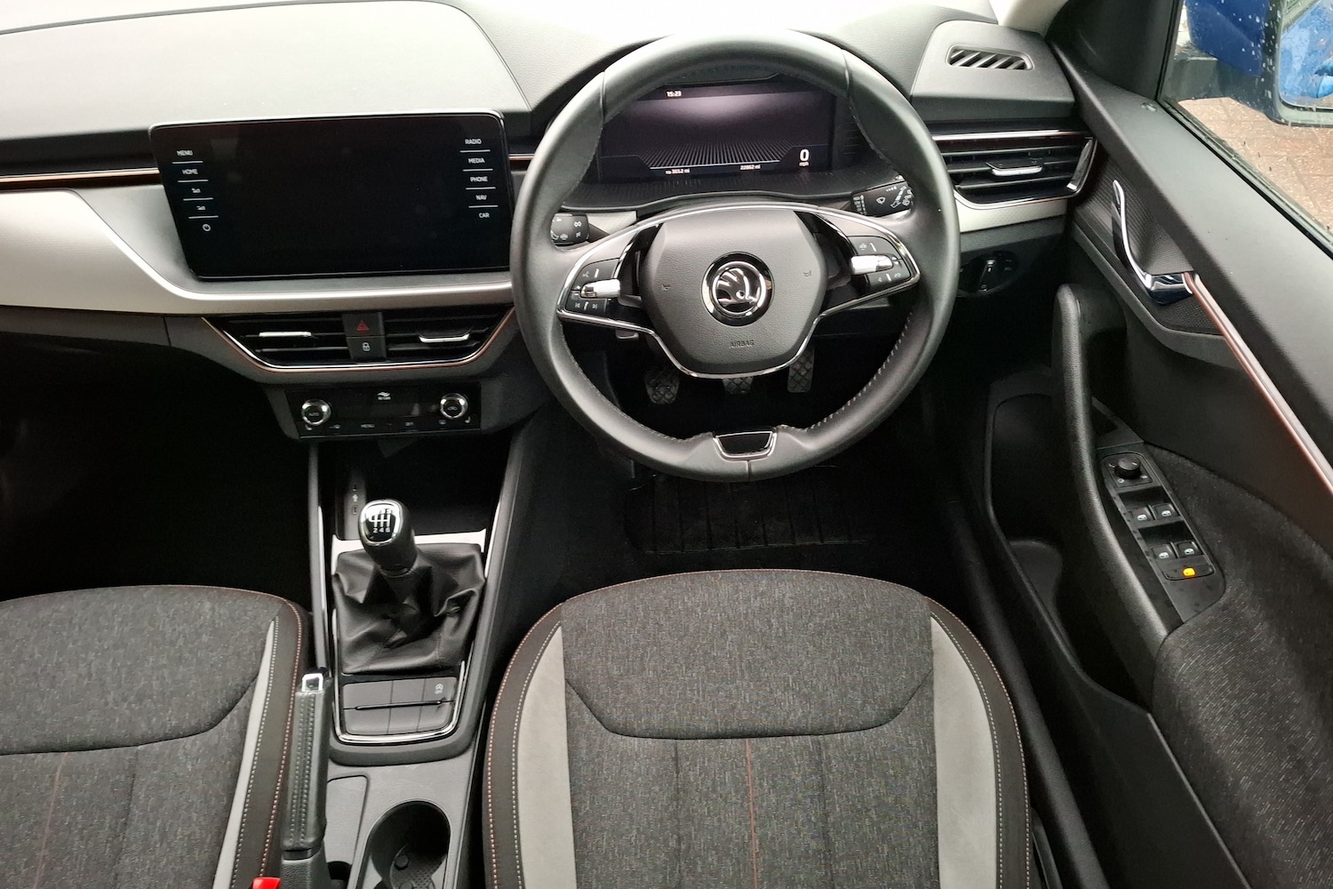 Used Skoda Scala 2023 for sale - 77770882: Photo 2