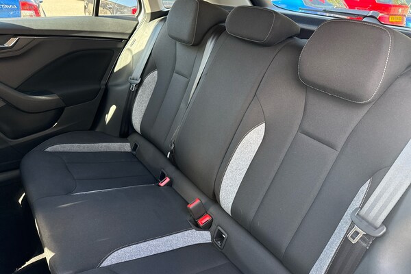 Used Skoda Kamiq 2024 for sale - 76302007: Photo 8