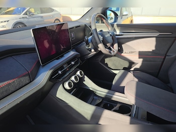 Used Skoda Kodiaq 2025 for sale - 76679593: Photo