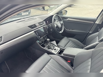 Used Skoda Superb 2023 for sale - 78352566: Photo